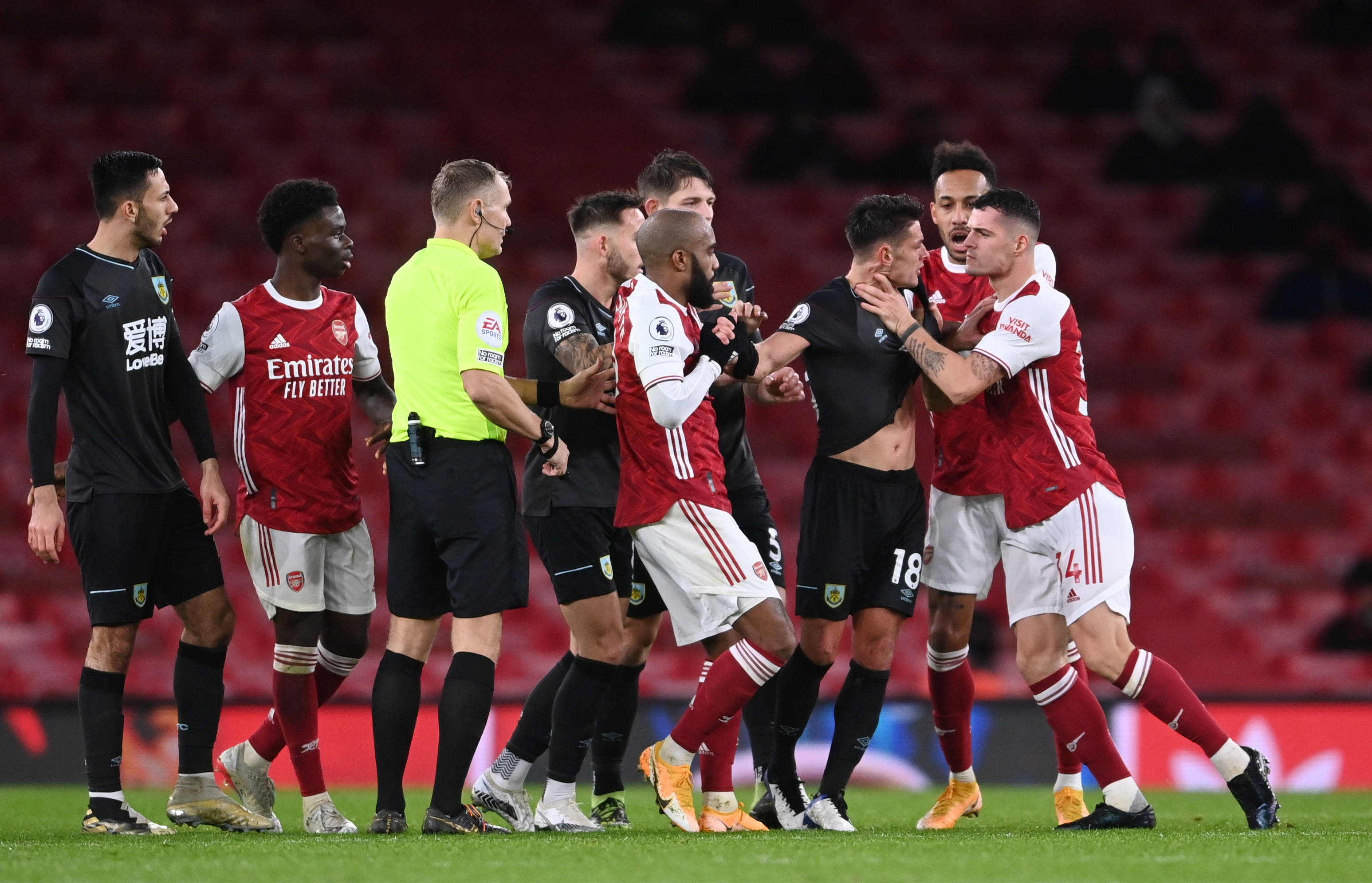 霍村允许比 霍村允许比