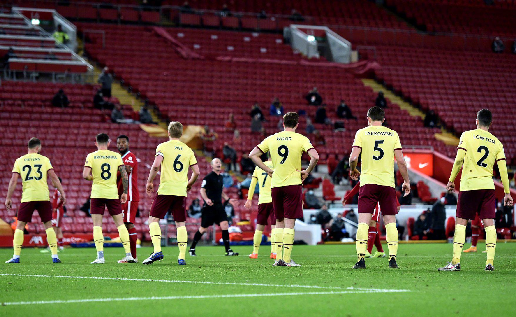 英超超过34岁的球员最佳阵容：.